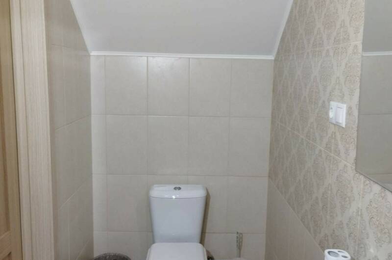 Трехместный