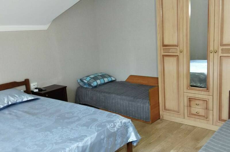 Четырехместный