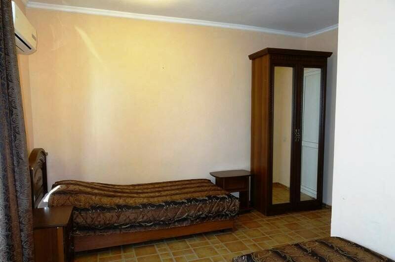 Трехместный «Стандарт» с видом на море