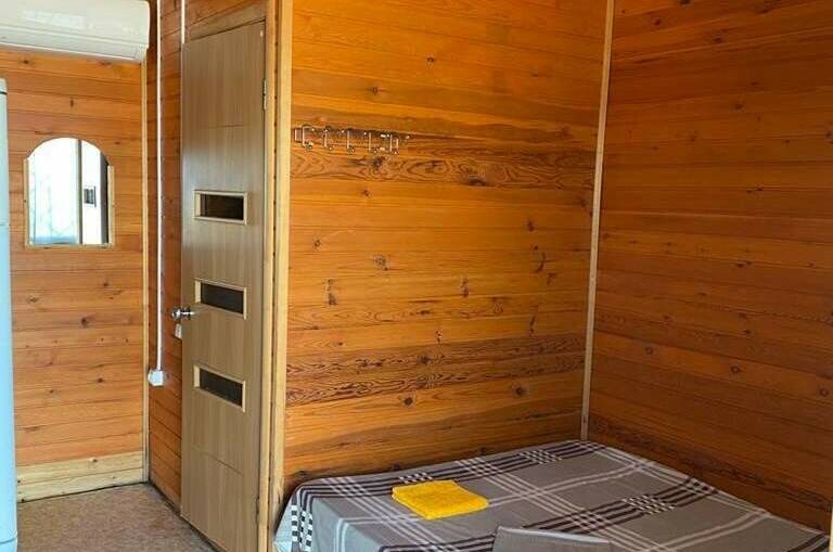 Трехместный домик с видом на море