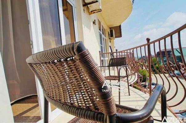 Двухместный с балконом (3-й этаж)