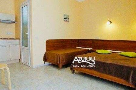 Домик с собственной кухней у бассейна