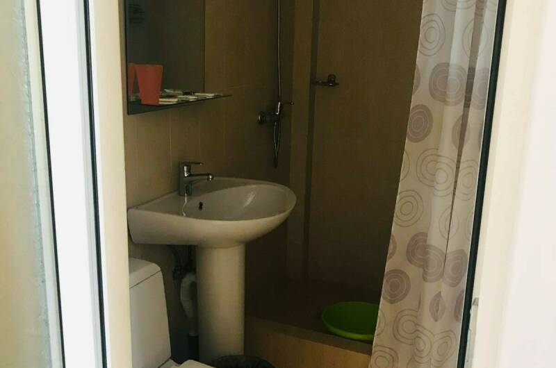 Домик с собственной кухней у бассейна