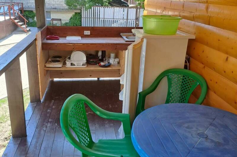 4-х местный 2-х комнатный домик