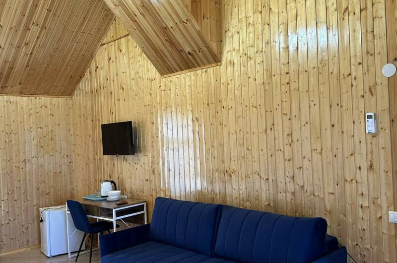 Четырёхместный номер «Стандарт» № 8