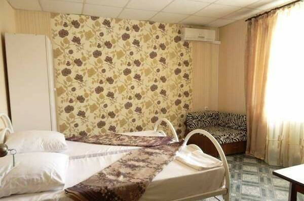 Трехместный номер «Эконом»