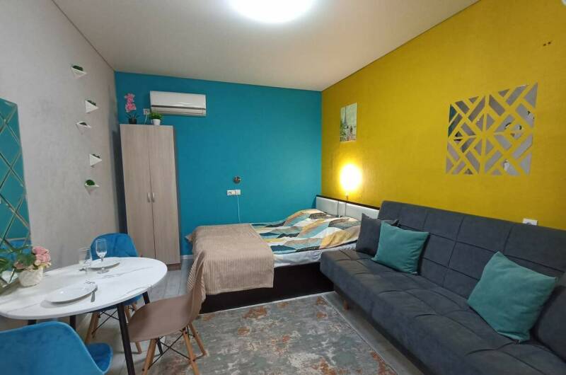 Трехместная «Студия № 2» (1-й этаж)