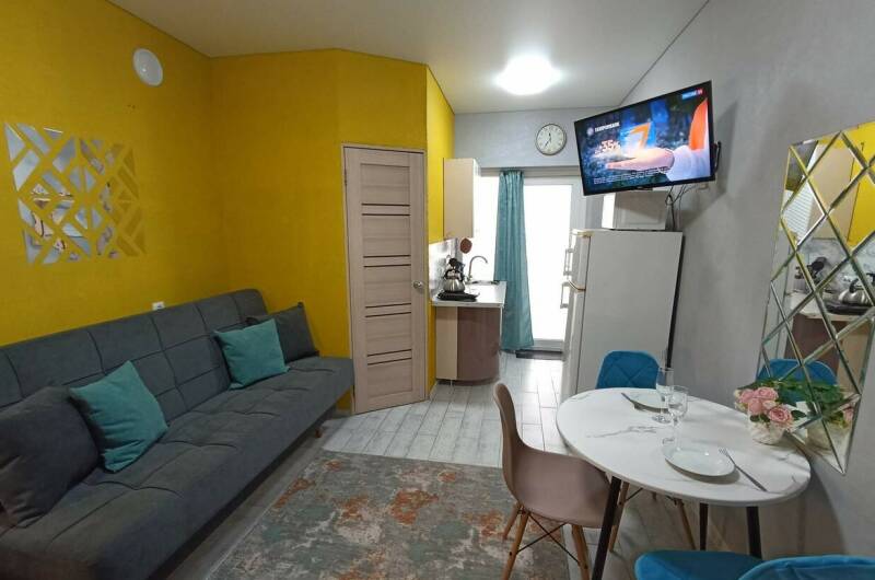 Трехместная «Студия № 2» (1-й этаж)