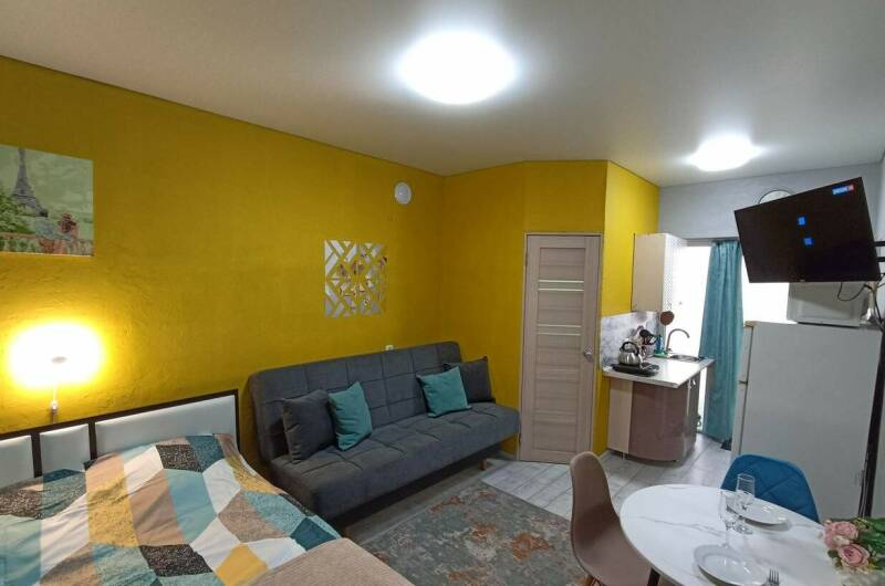 Трехместная «Студия № 2» (1-й этаж)