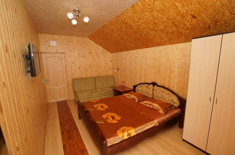 Трёхместный номер с панорамным видом на море № 14