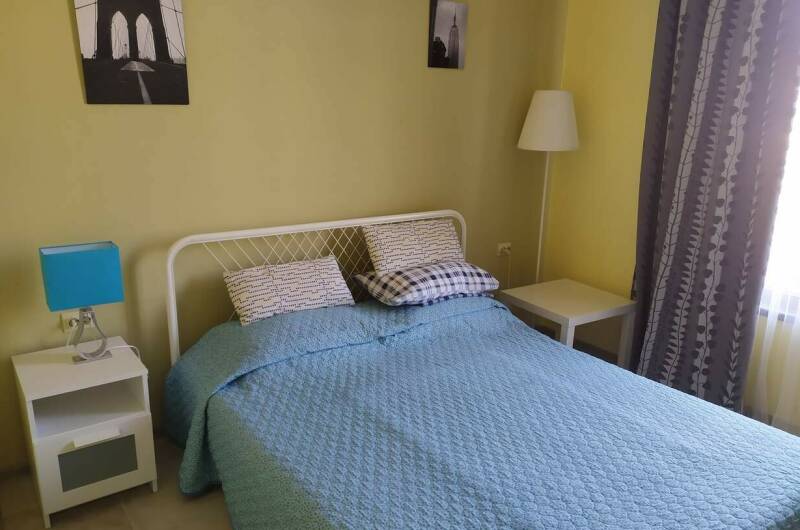 Трехместный номер с балконом