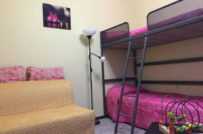 Двухкомнатный номер с балконом на втором этаже