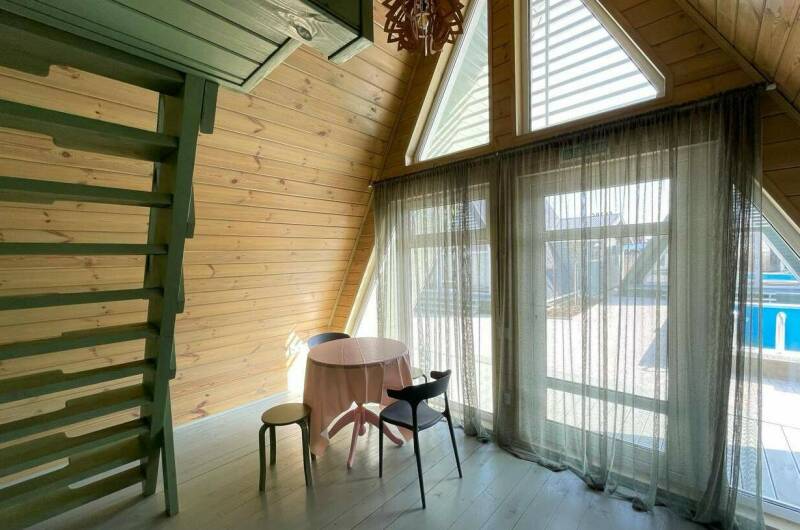 Дом «Лотос» с видом на бассейн