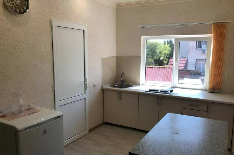 Четырехместная студия с кухней