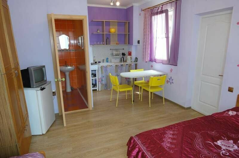 Трехместный «Комфорт» с кухней и отдельным входом