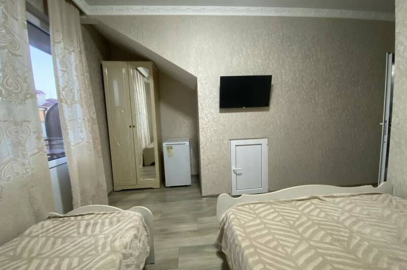 Стандартный трехместный номер