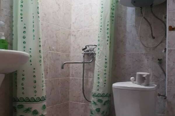 «Стандарт» 3 этаж вид на железную дорогу