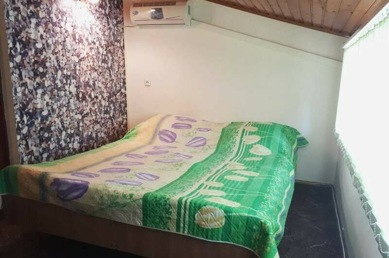 «Стандарт» 3 этаж вид на железную дорогу