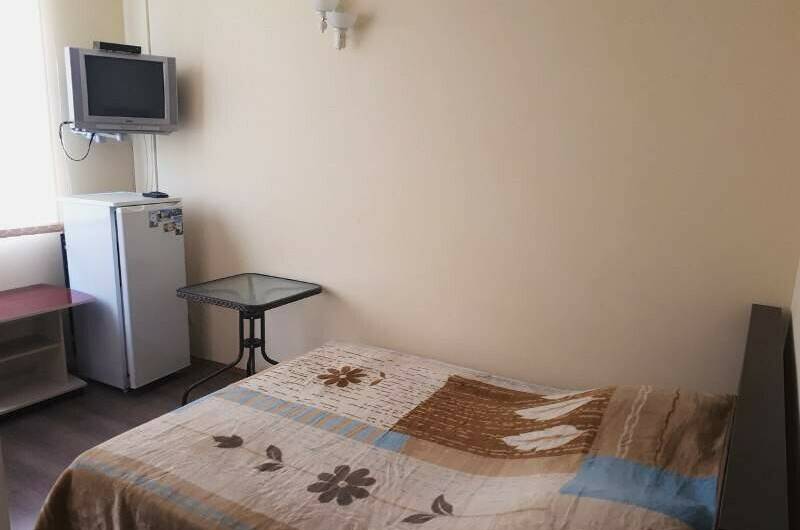 «Стандарт» 2 этаж вид на железную дорогу