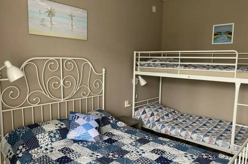 Четырехместный номер с балконом