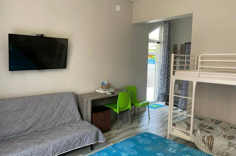 Пятиместный Стандартный номер на первом этаже