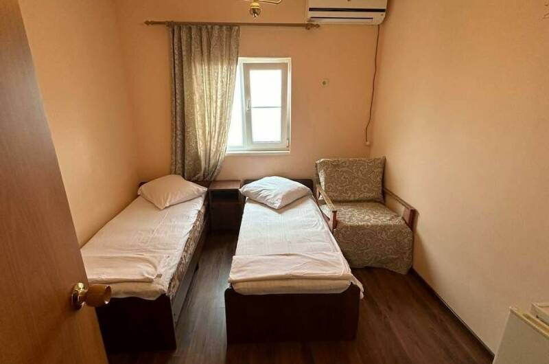 Номер на двоих