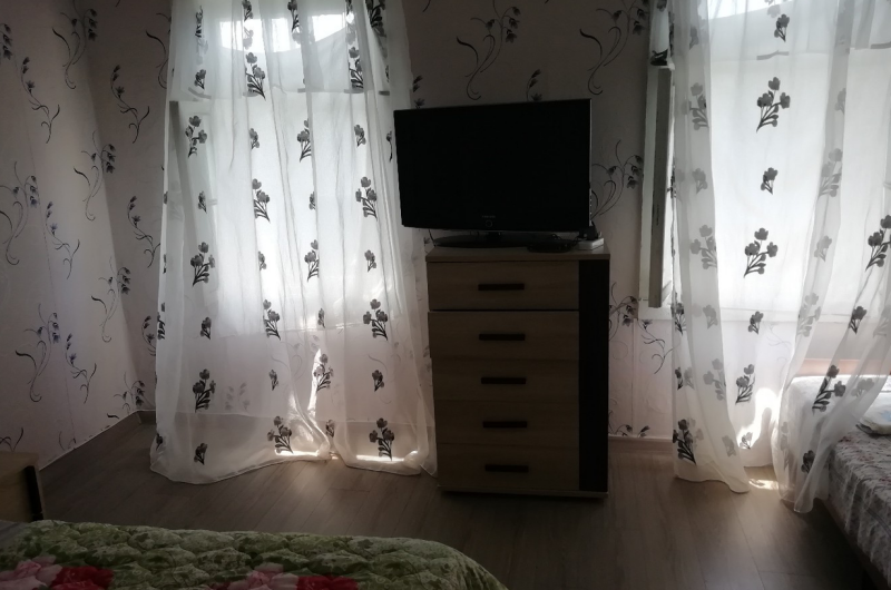 Номер на троих