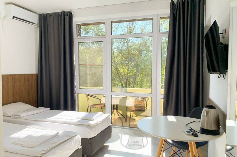 2-комнатный 4-местный номер (с балконом)