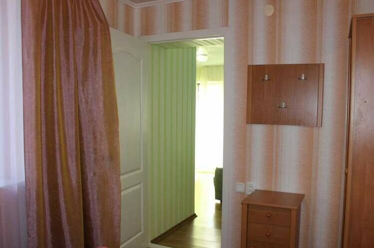 «Комфорт улучшенный» 1 этаж (застекленный балкон)