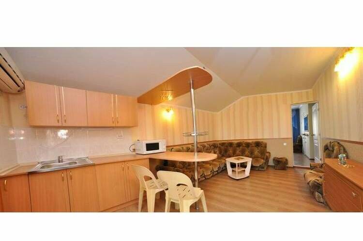 «Люкс Лагуна», «Люкс Ривьера» 3−5 местные