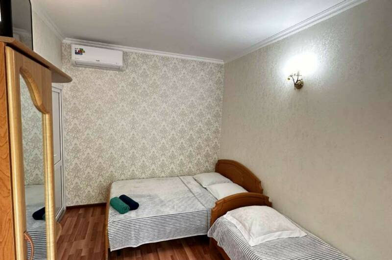 Трехместный номер № 3