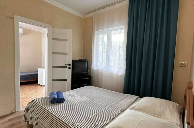 Семейный пятиместный номер с видом на море № 10