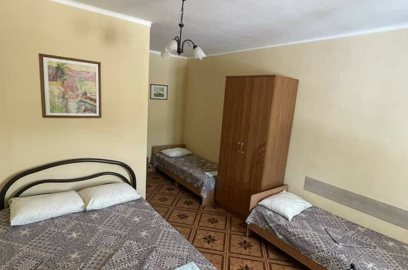 Четырёхместный номер однокомнатный