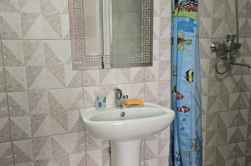 Четырехместный двухкомнатный 1 этаж