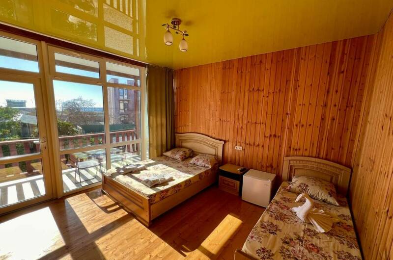 Стандартный трёхместный номер