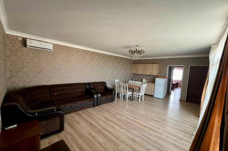 Семейный двухкомнатный номер