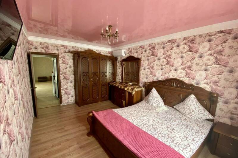 Семейный двухкомнатный номер