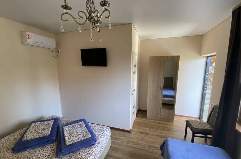 Стандартный трёхместный номер