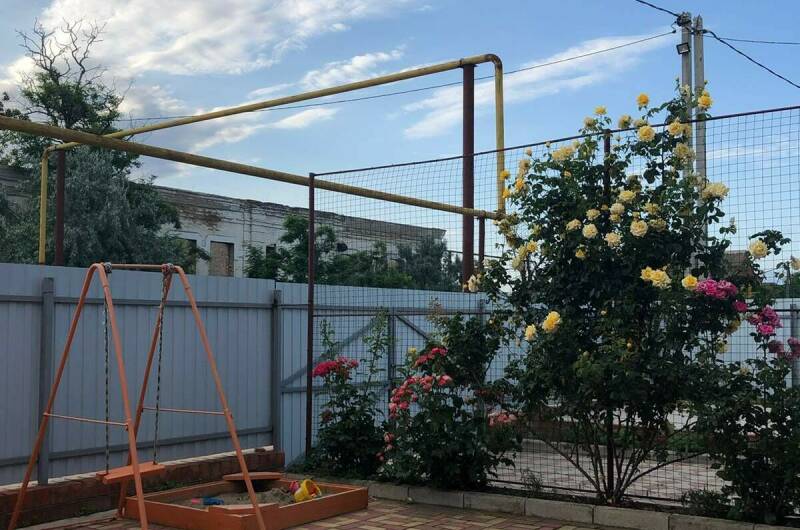 Шестиместный дом