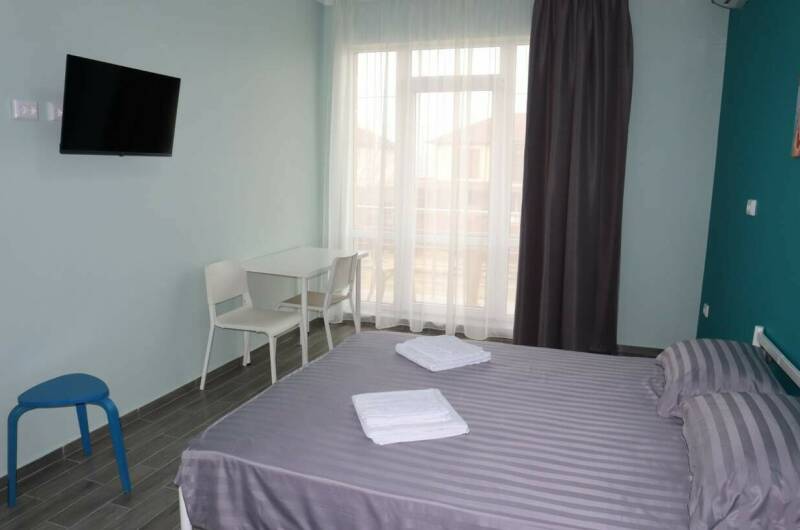 Двухместный номер с двухспальной кроватью