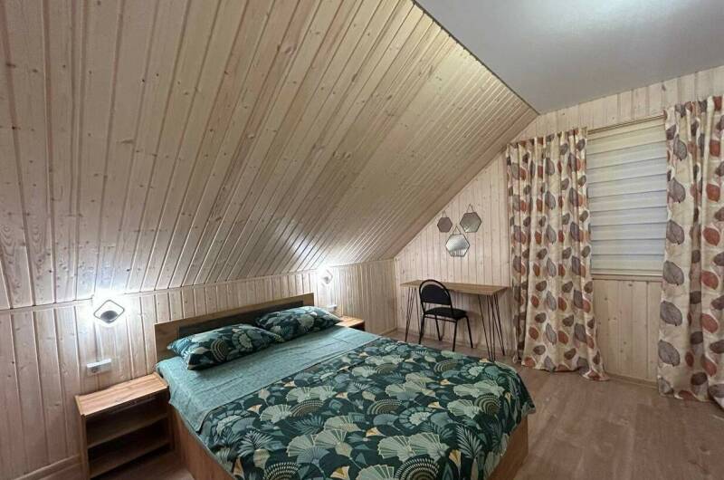 Двухкомнатный 2 этаж