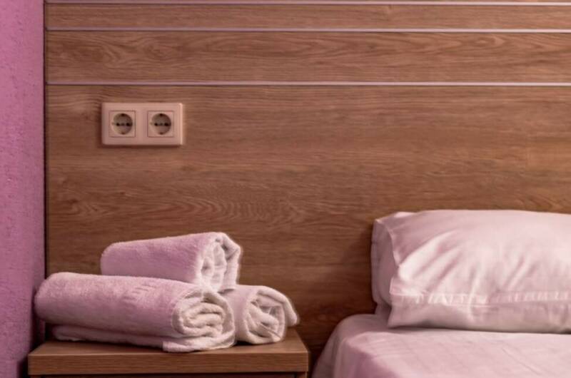 Студия 3-х местная с кухней «Комфорт»