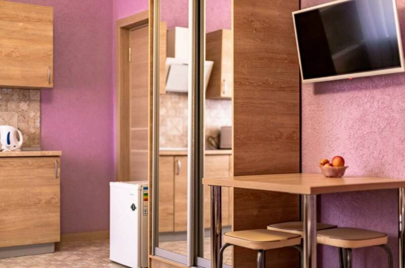 Студия 3-х местная с кухней «Комфорт»