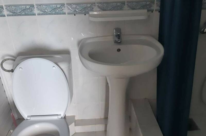 Трехместный номер с балконом и видом на море