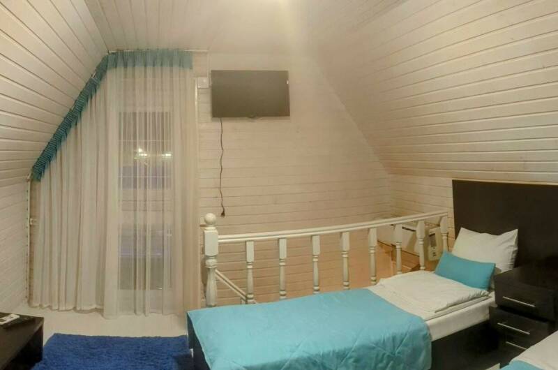 Пятиместный домик