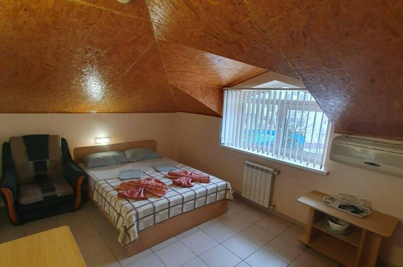 Трехместный «Мансарда» (стандарт)