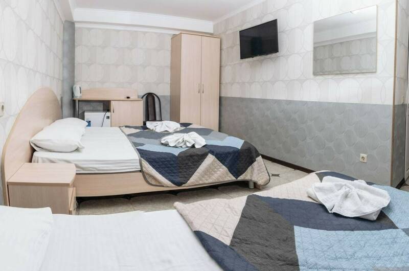 Трёхместный Семейный