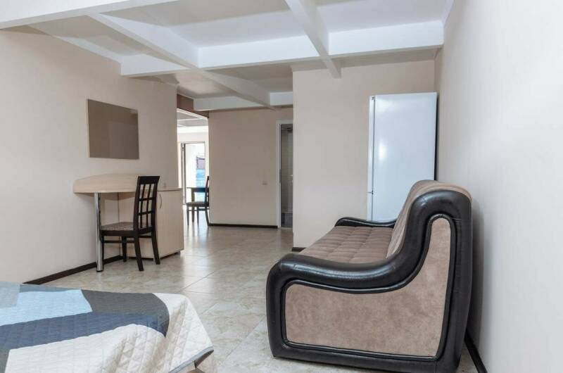 Трёхместный с балконом и видом на море