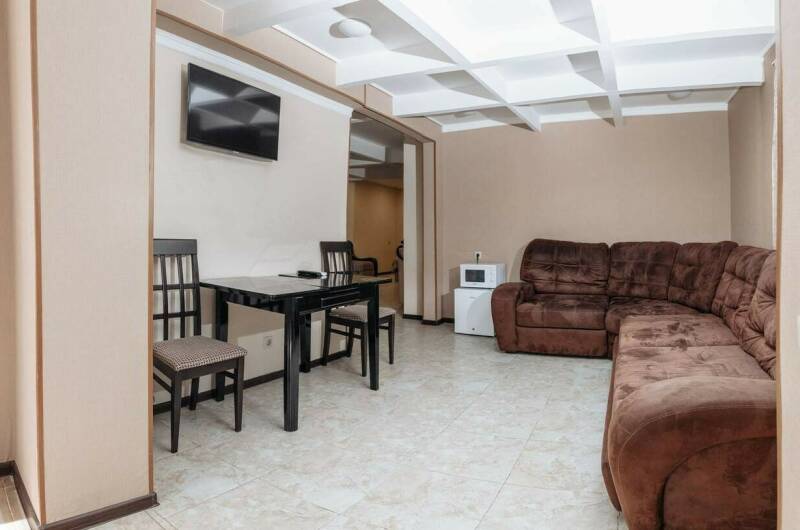 Двухкомнатный Пятиместный