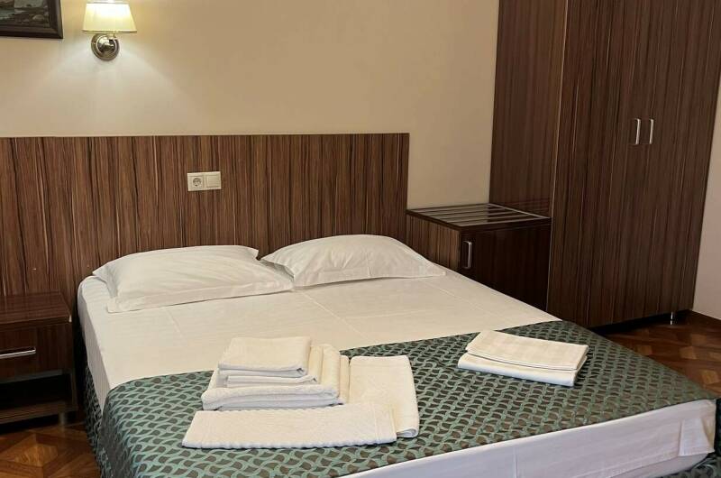 Трёхместный номер с балконом на 3 этаже